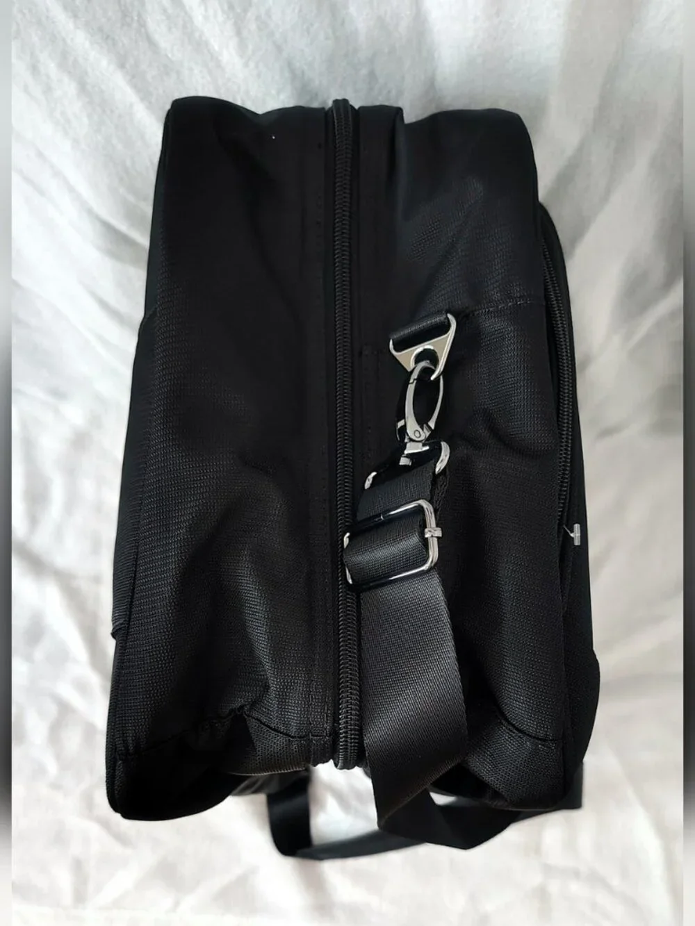 NEW Samsonite SOUTHLOOP SC Duffel Carry-on Travel Bag Color Black